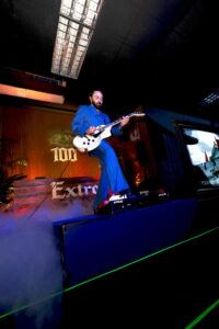 Jay de la Cueva Corona 100